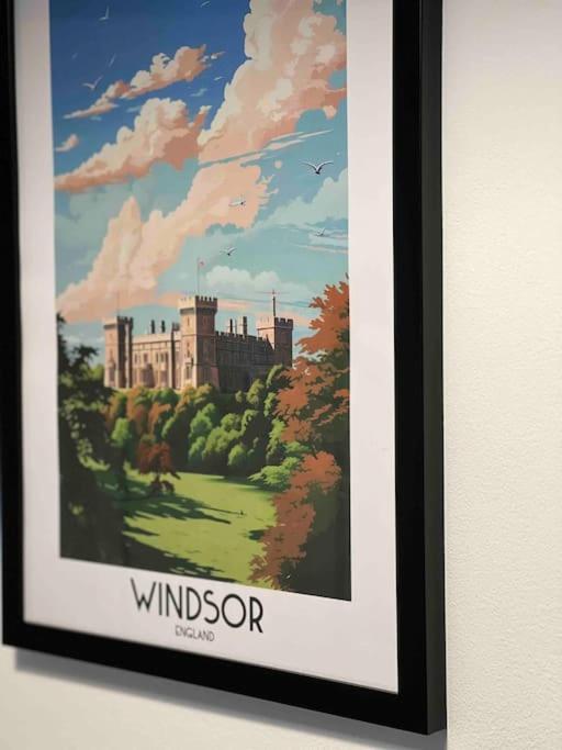 Apartmán Beautiful Windsor 2 Bed, Perfect Location, 5 Mins Walk To Centre, Free Parking, Legoland, Ascot Exteriér fotografie
